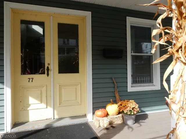 $1,700 | 77 Western Avenue, Morristown, NJ 07960