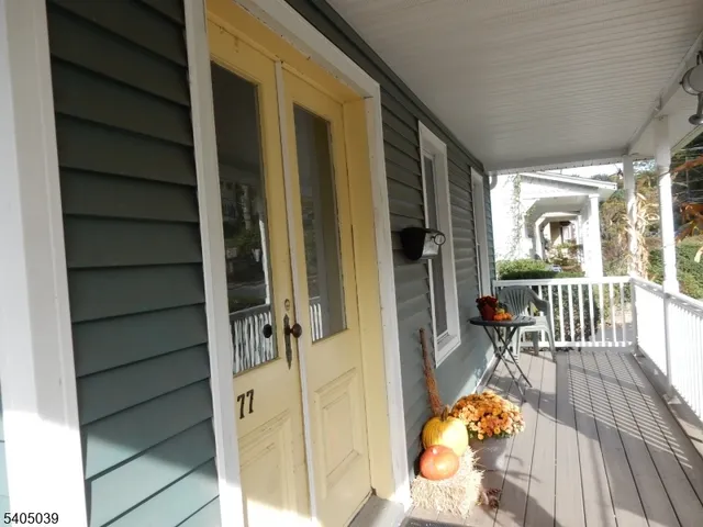 $1,700 | 77 Western Avenue, Morristown, NJ 07960