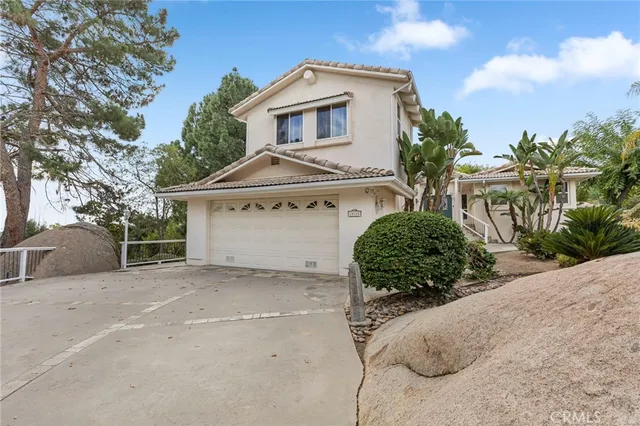 $5,200 | 28720 Sandhurst Way, Escondido, CA 92026