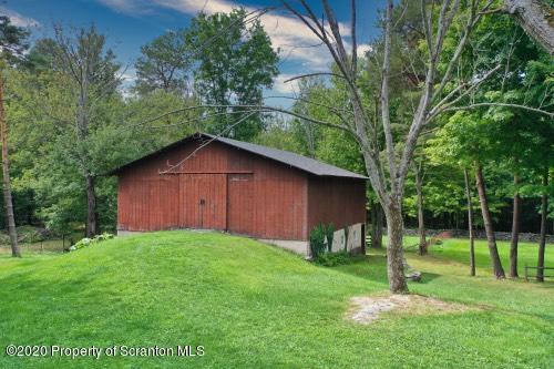 1103 Scott Road Clarks Summit, PA 18411 - Photo 4 of 20 Gallery Image 4