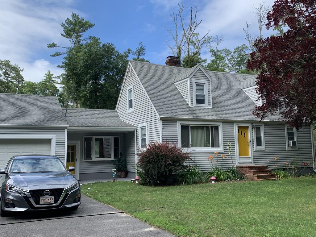106 Fearing Hill Road Wareham, MA 02576 - Photo 2 of 12 Gallery Image 2