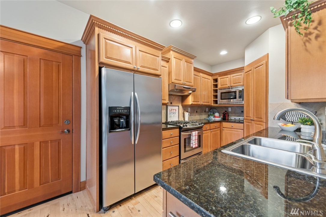 826 235th Place Southeast Bothell, WA 98021 - Photo 8 of 25