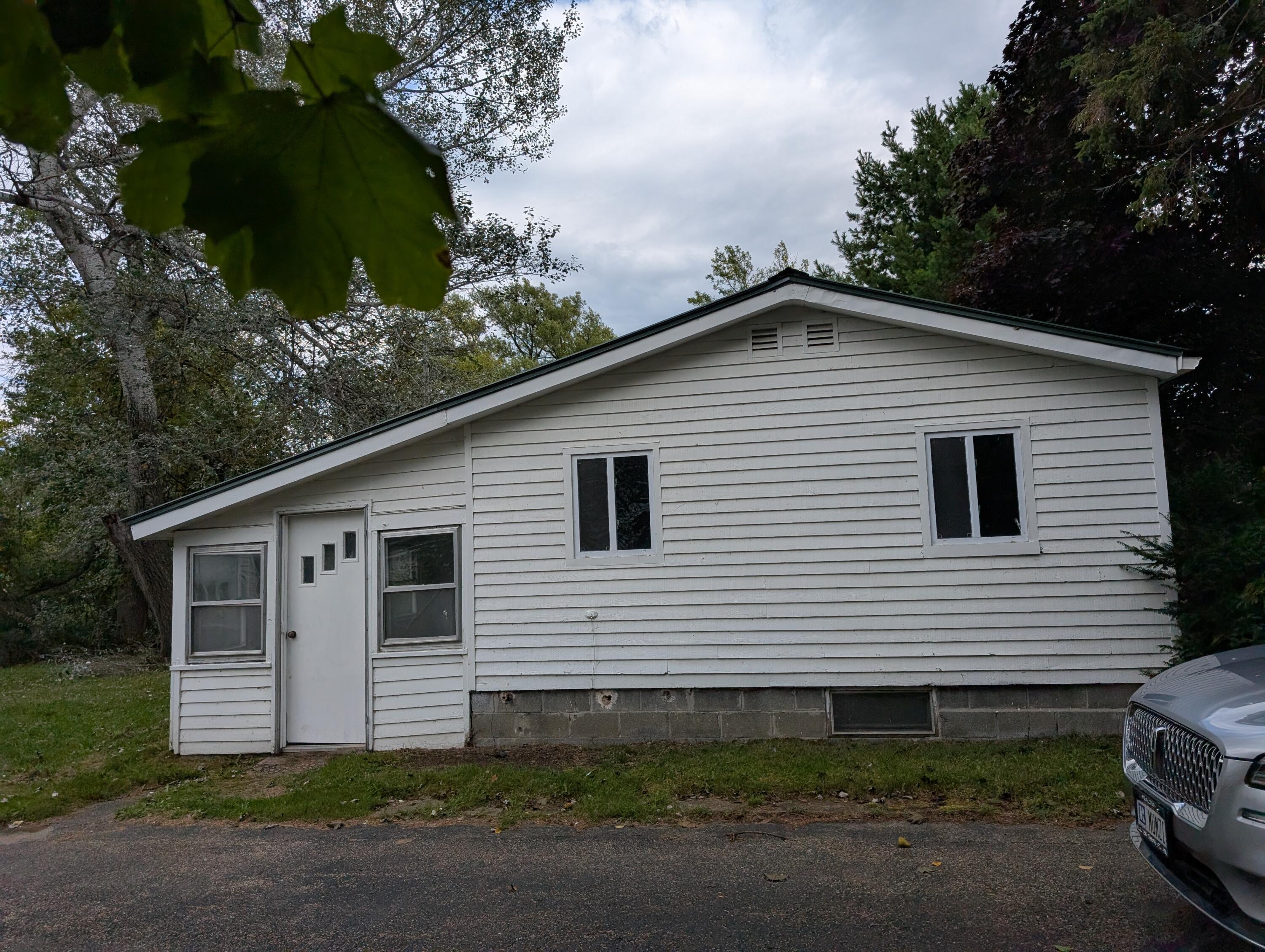 1238 Cumberland Head Road Plattsburgh, NY 12901 - Photo 3 of 30 PXL_20250907_184656800