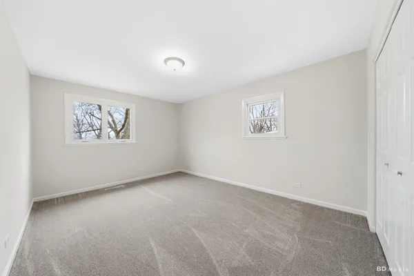$417,000 | 15118 Hillside Avenue, Oak Forest, IL 60452