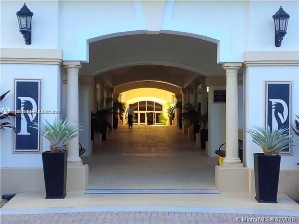 $4,800 | The Point at the Waterways, Aventura, FL 33180