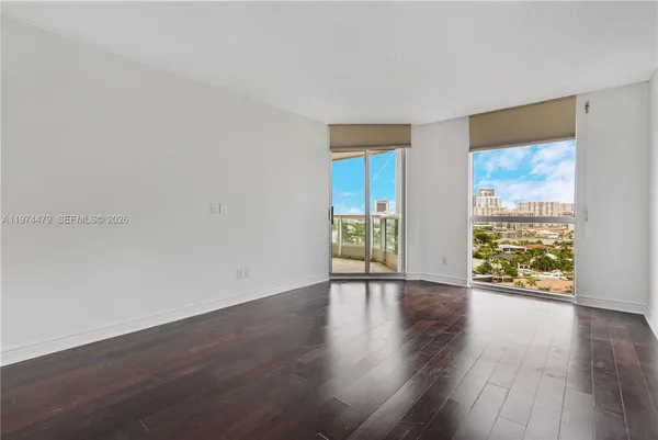 $4,800 | The Point at the Waterways, Aventura, FL 33180