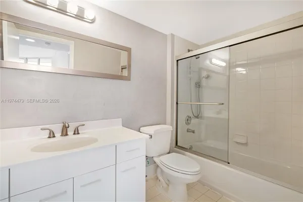 $4,800 | The Point at the Waterways, Aventura, FL 33180