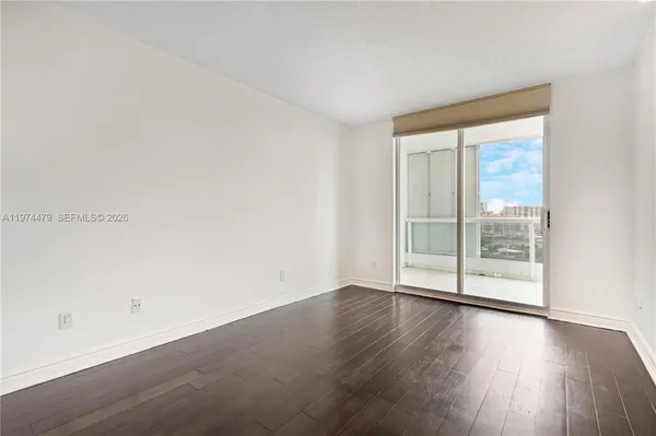 $4,800 | The Point at the Waterways, Aventura, FL 33180