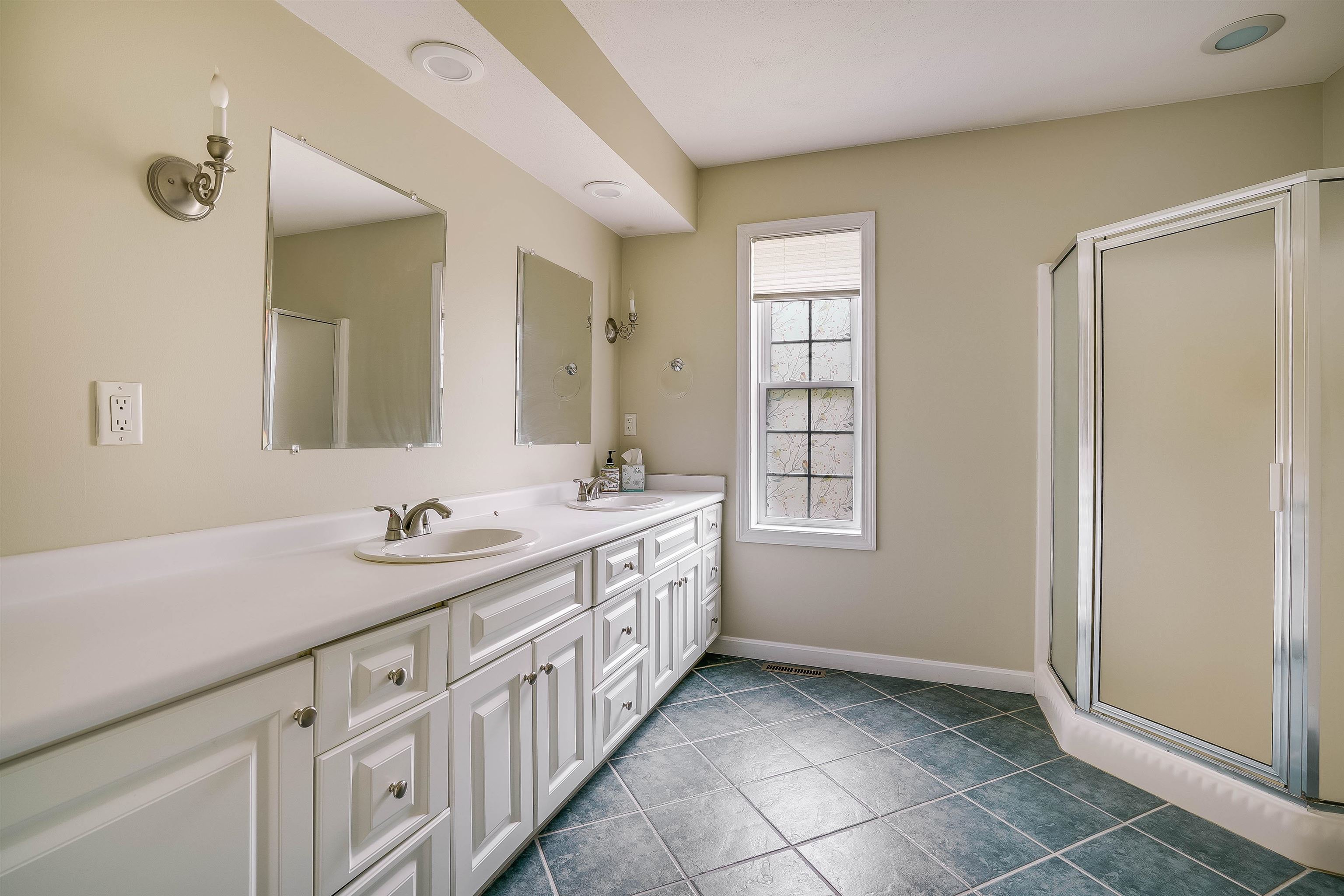 19 Craine Road Hampstead, NH 03826 - Photo 17 of 38