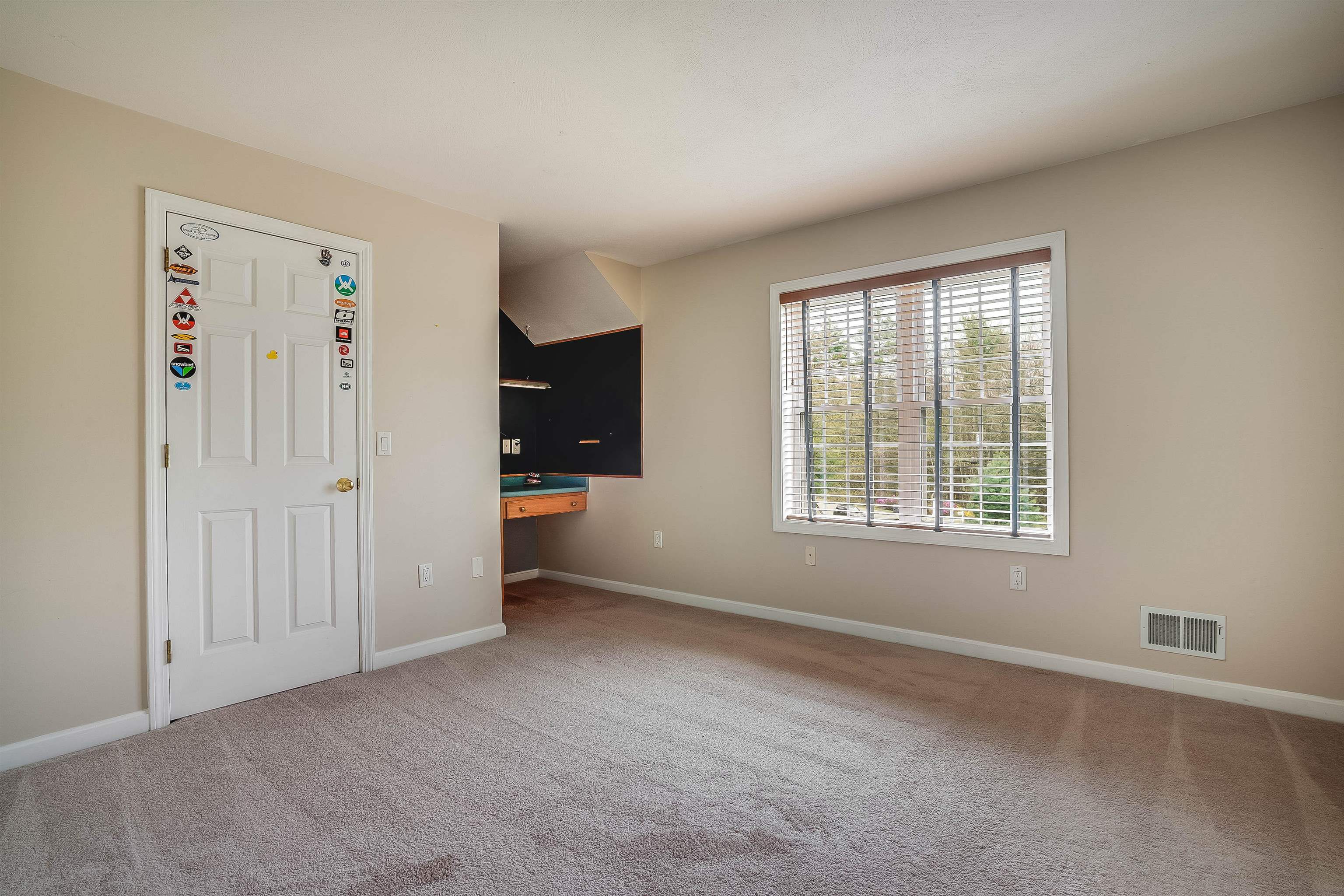 19 Craine Road Hampstead, NH 03826 - Photo 20 of 38