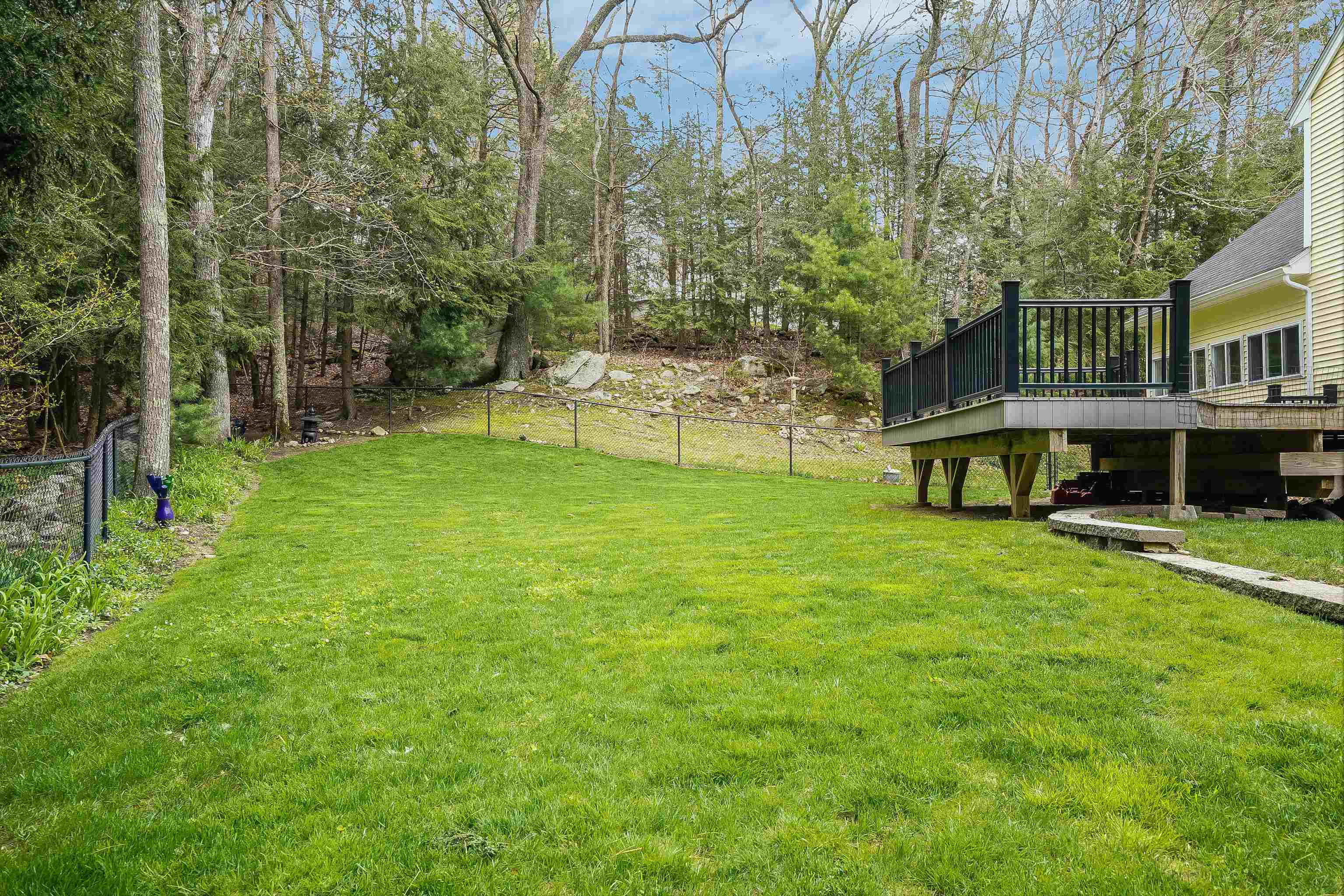 19 Craine Road Hampstead, NH 03826 - Photo 27 of 38