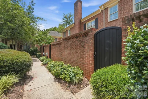 $499,999 | 510 North Poplar Street, Unit C, Charlotte, NC 28202