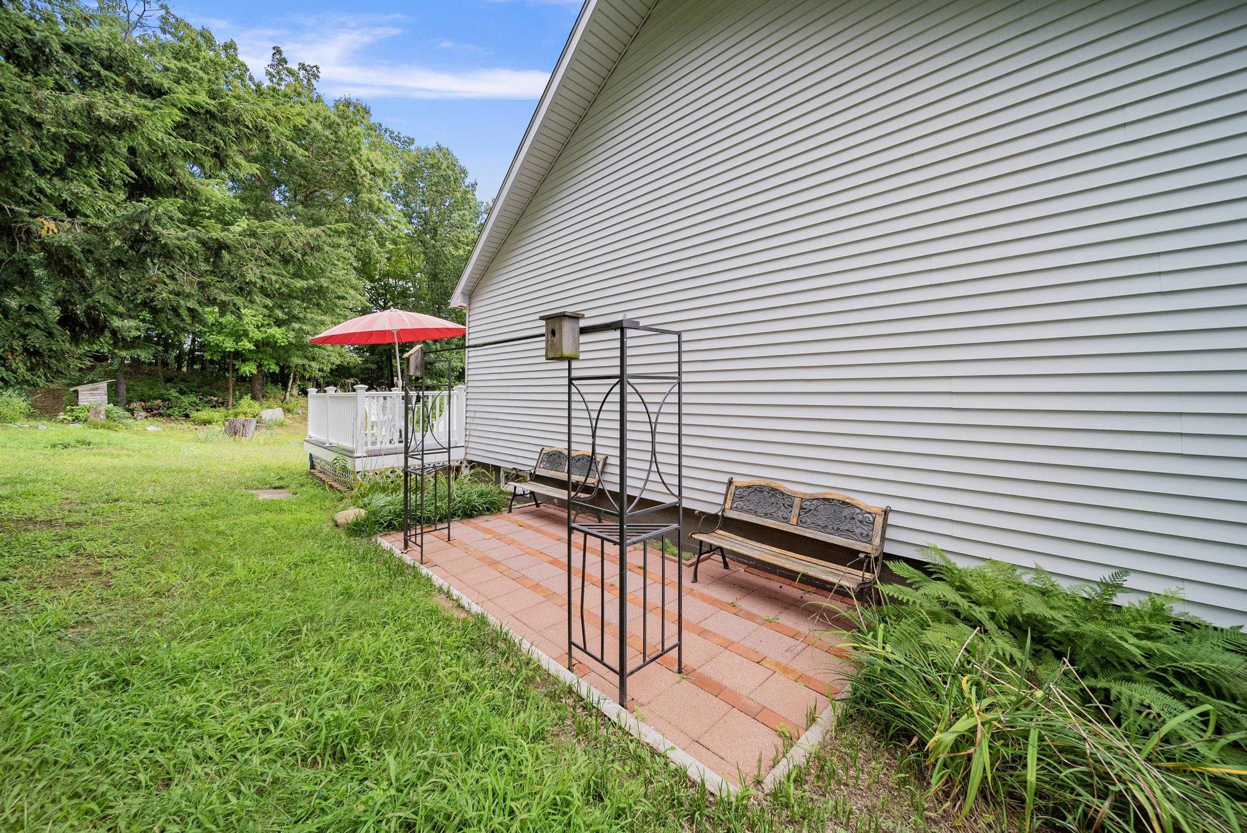 24 Gosselin Road Nashua, NH 03062 - Photo 23 of 40 Gallery Image 23