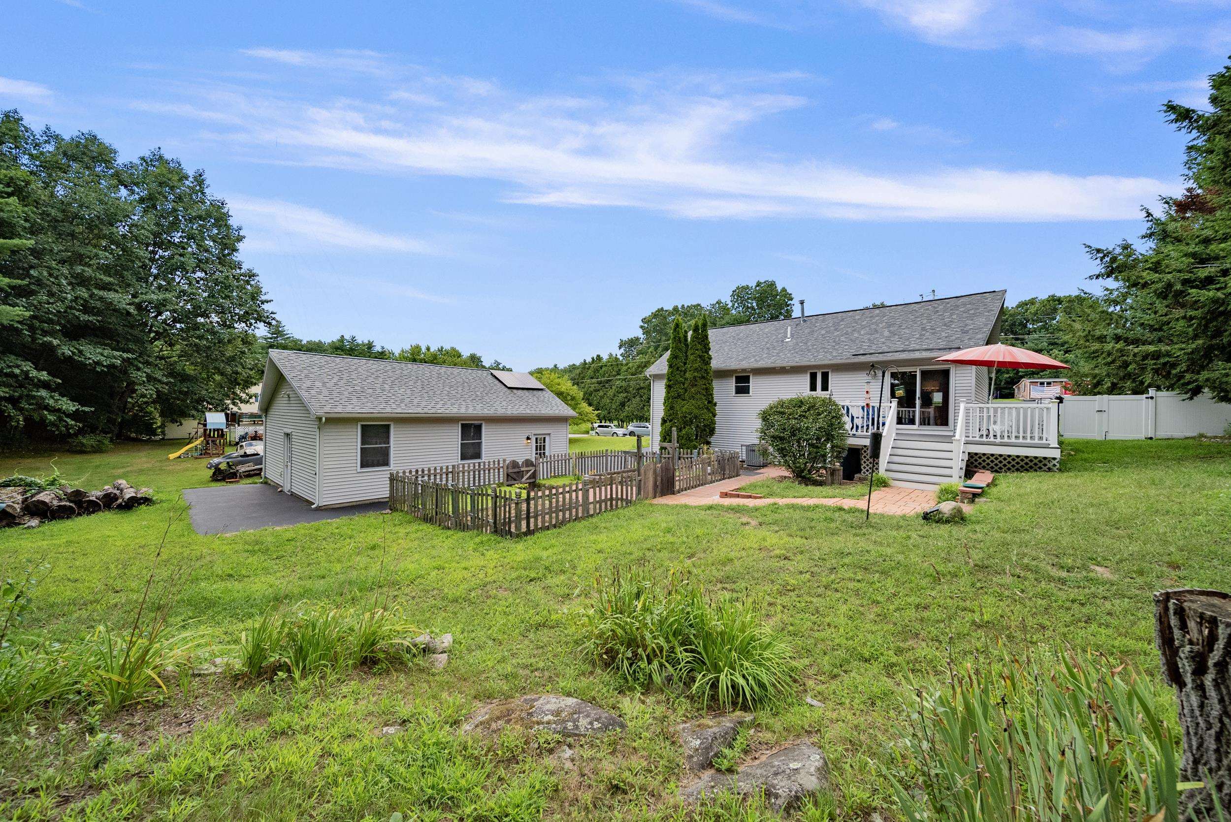24 Gosselin Road Nashua, NH 03062 - Photo 34 of 40 Gallery Image 34