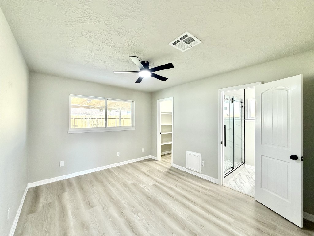1710 Beaver Bend Road Houston, TX 77088 - Photo 16 of 32 a view of an empty room