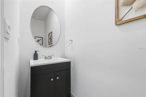 $2,200 | 32992 Major Oak Drive, Wesley Chapel, FL 33545