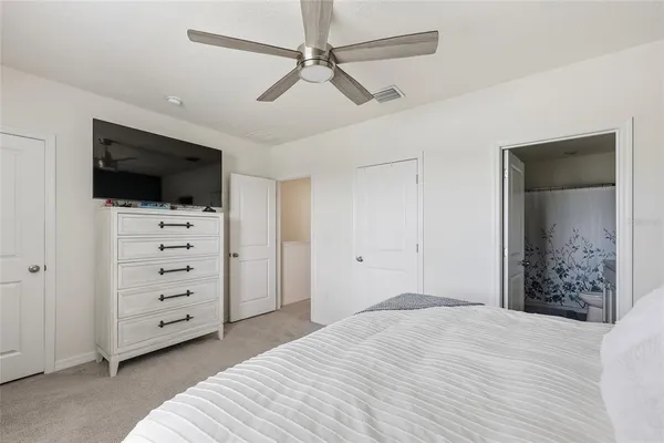 $2,200 | 32992 Major Oak Drive, Wesley Chapel, FL 33545