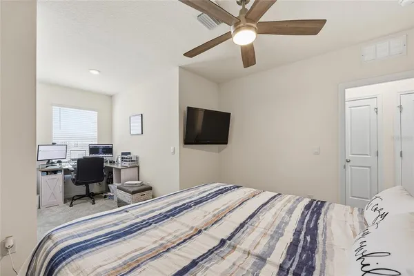 $2,200 | 32992 Major Oak Drive, Wesley Chapel, FL 33545