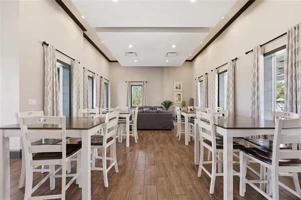 $2,200 | 32992 Major Oak Drive, Wesley Chapel, FL 33545