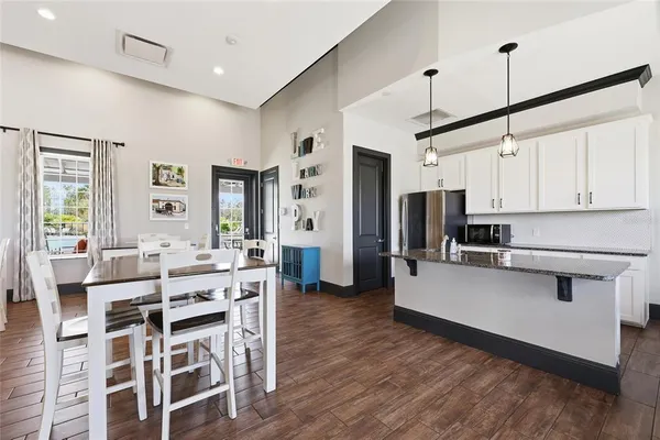 $2,200 | 32992 Major Oak Drive, Wesley Chapel, FL 33545