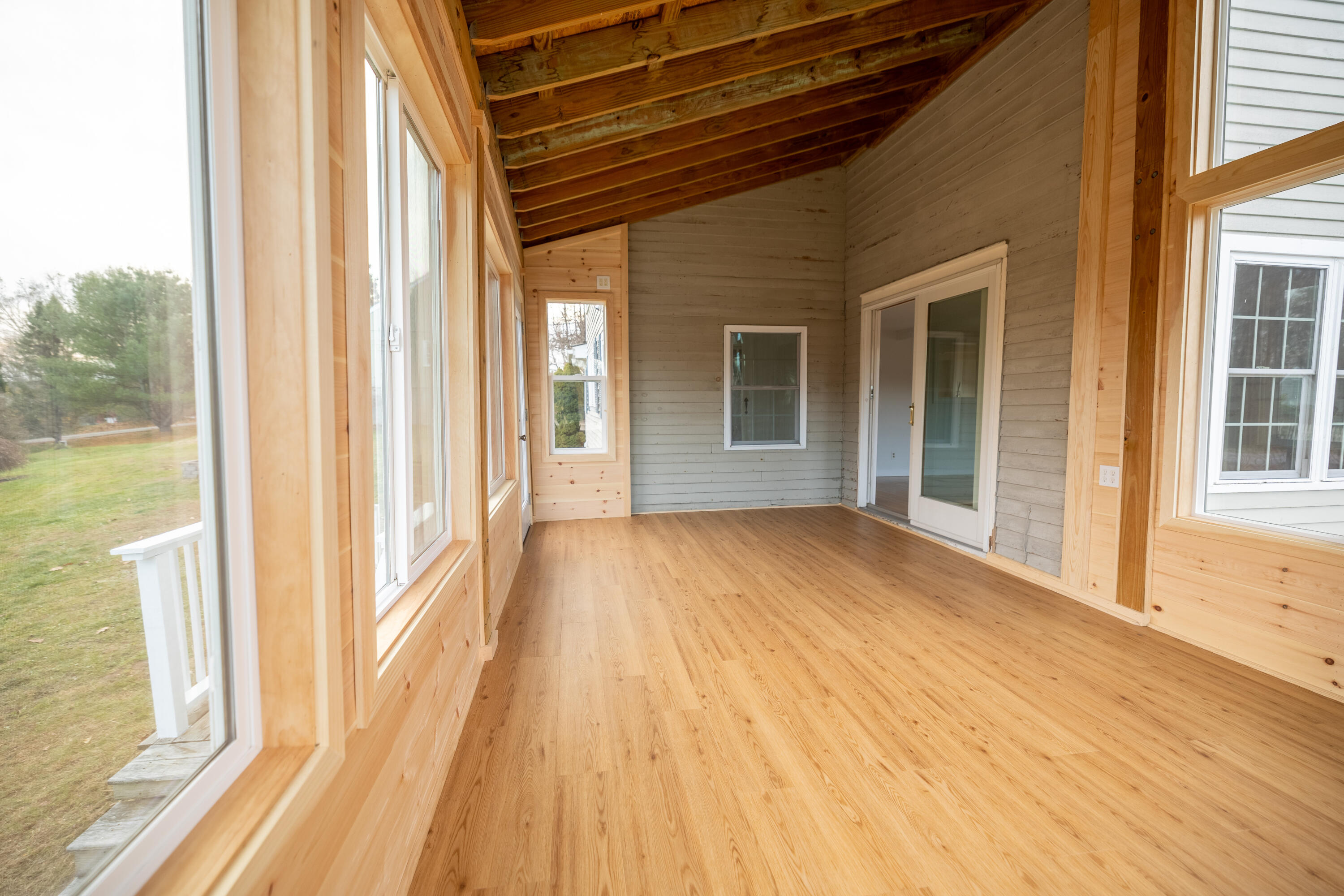 101 Chute Road Windham, ME 04062 - Photo 20 of 45 3 Season Sun Room 5