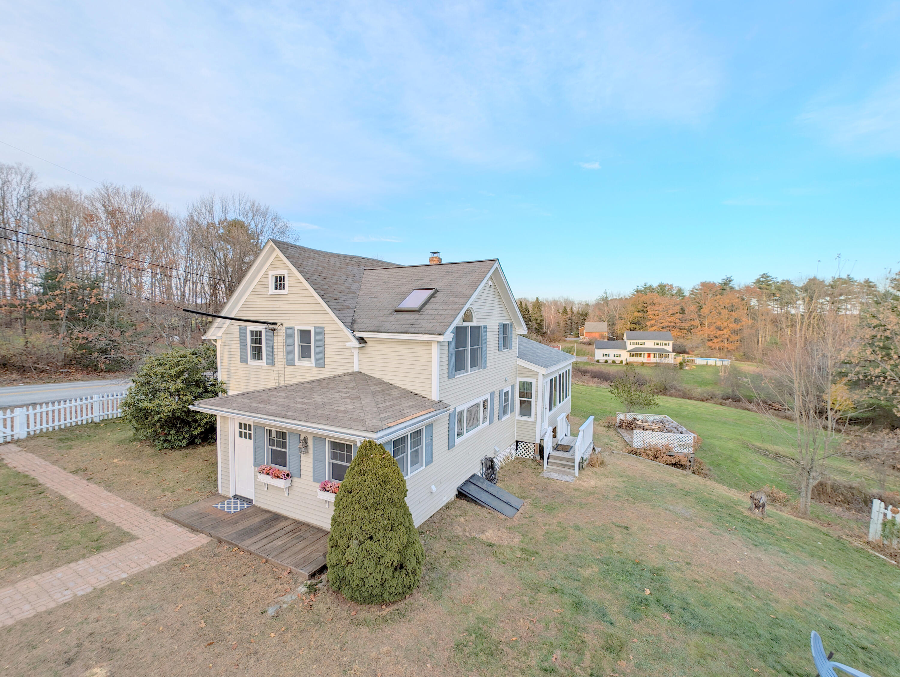 101 Chute Road Windham, ME 04062 - Photo 2 of 45 101 Chute Rd Windham - Come see me (1)