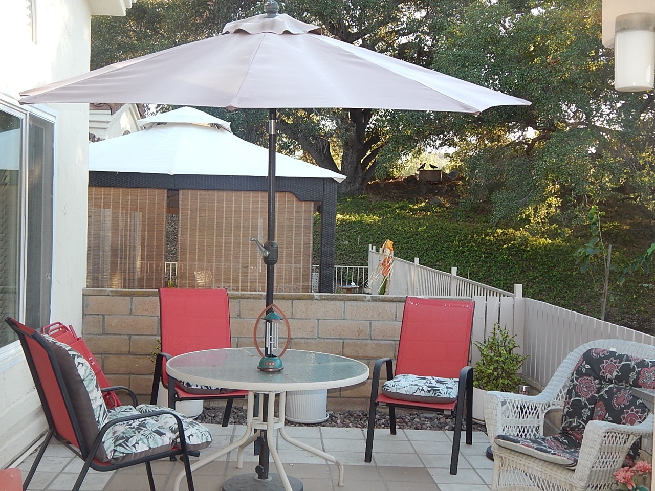 8973 Circle R View Lane Escondido, CA 92026 - Photo 8 of 15