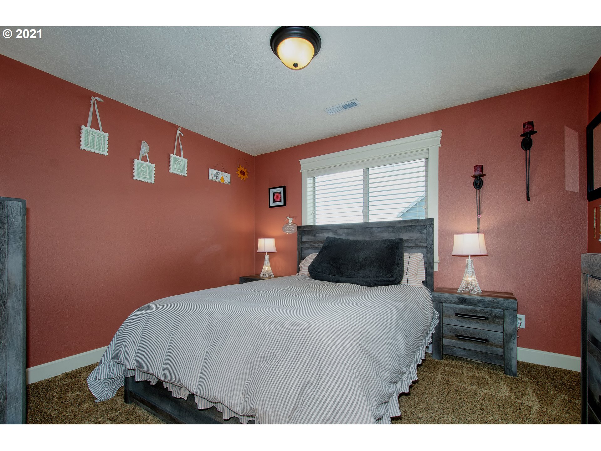 1122 North 8th Way Ridgefield, WA 98642 - Photo 23 of 29