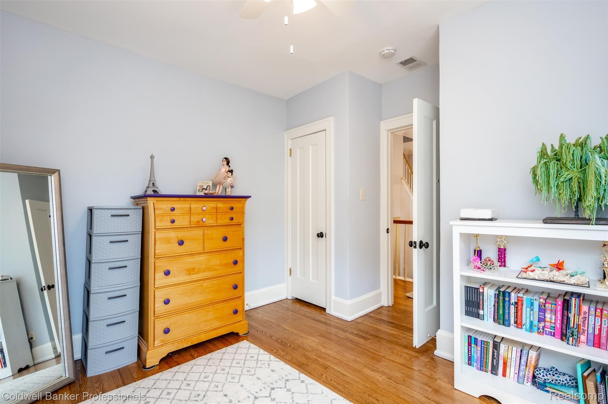 1142 Harvard Road Grosse Pointe, MI 48230 - Photo 31 of 54 1142 Harvard S023.jpg
