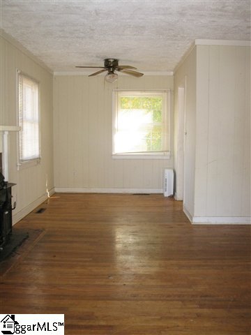 205 Crestfield Road Greenville, SC 29605 - Photo 3 of 12 Gallery Image 3