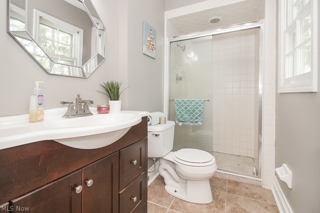 1826 Middleton Road Hudson, OH 44236 - Photo 23 of 34 Owner Suite Bathroom