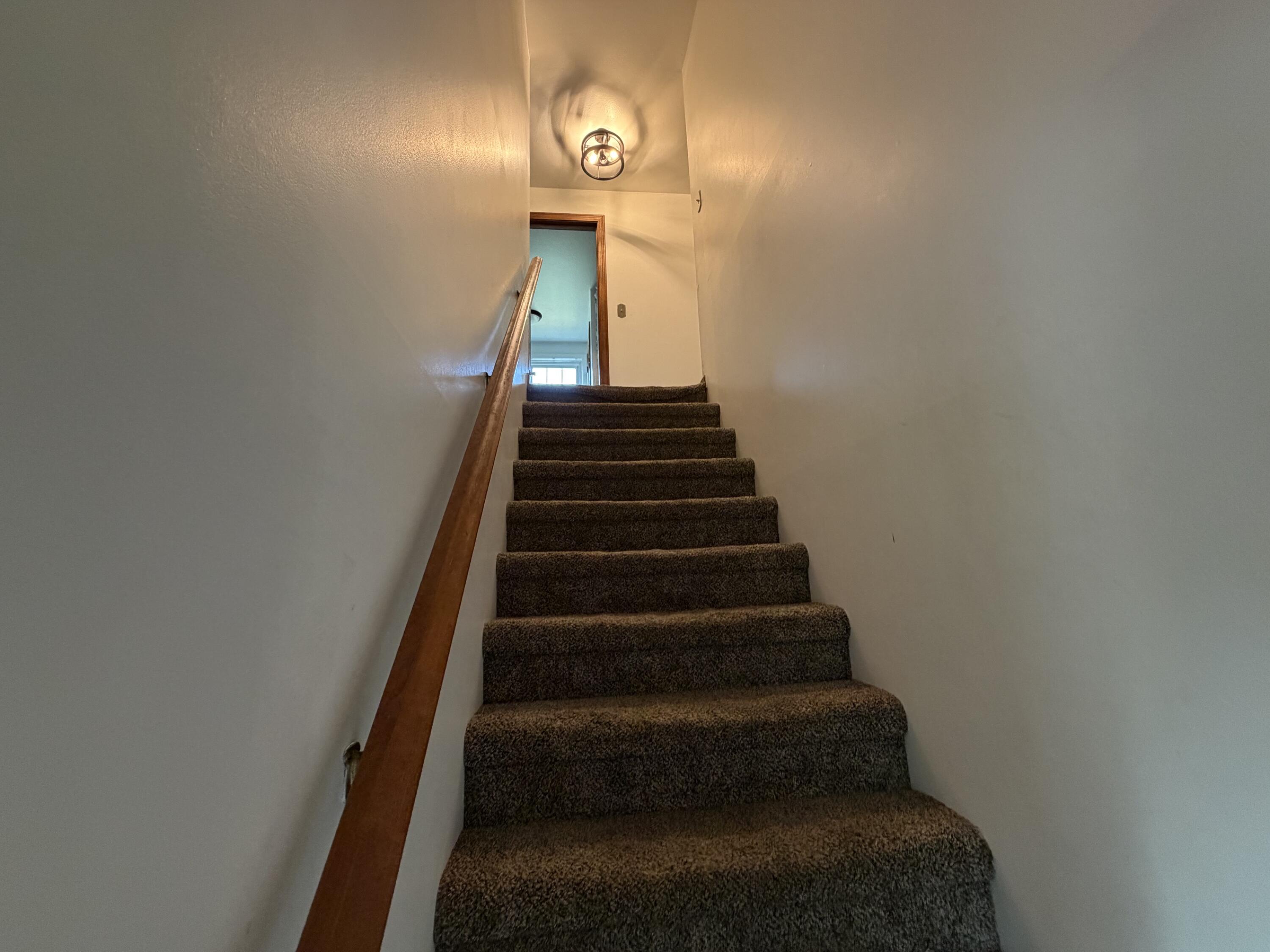 84 Meadow Road Winterport, ME 04496 - Photo 19 of 36 19