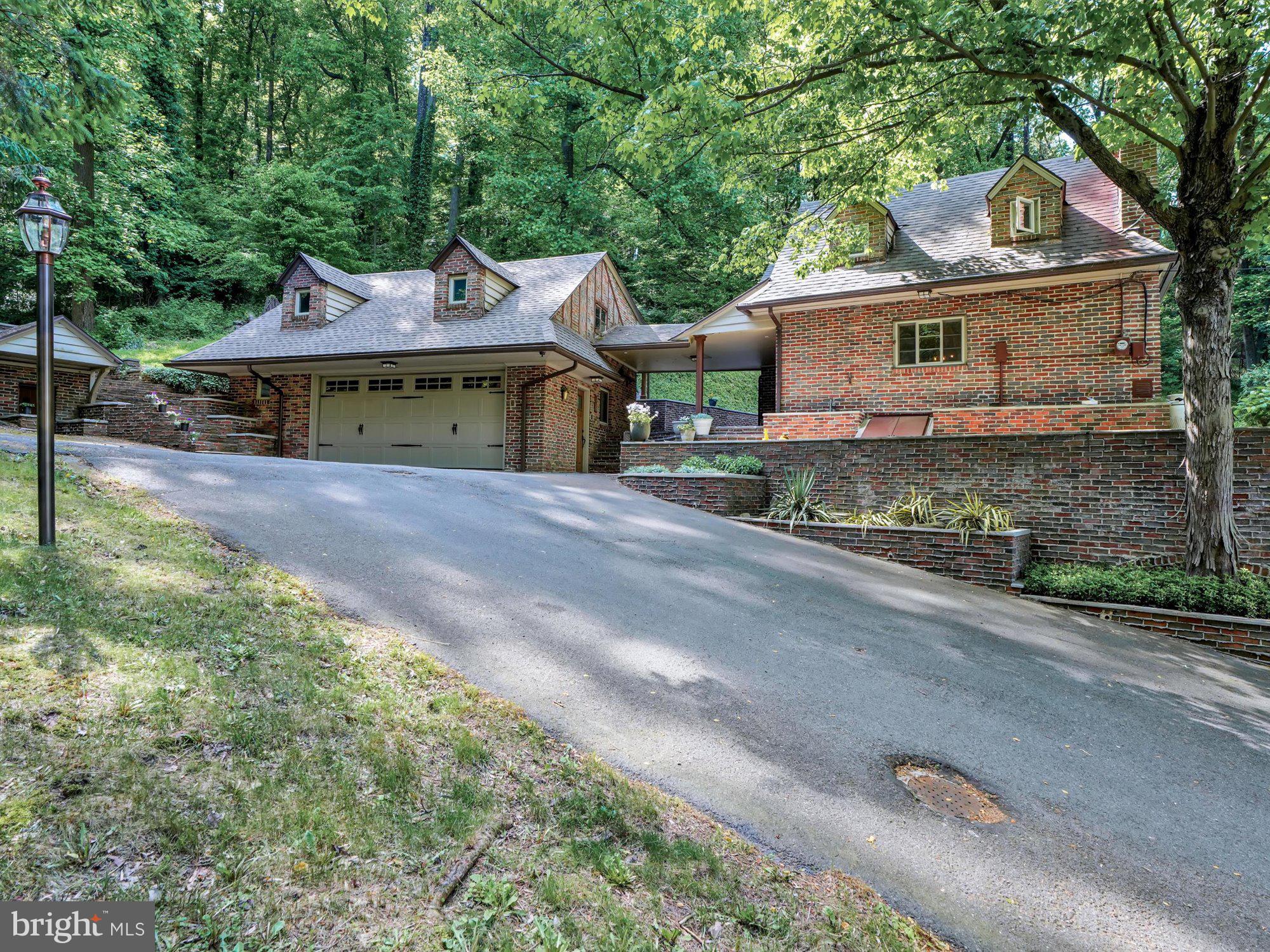 663 Point Road Wernersville, PA 19565 - Photo 2 of 31 Gallery Image 2