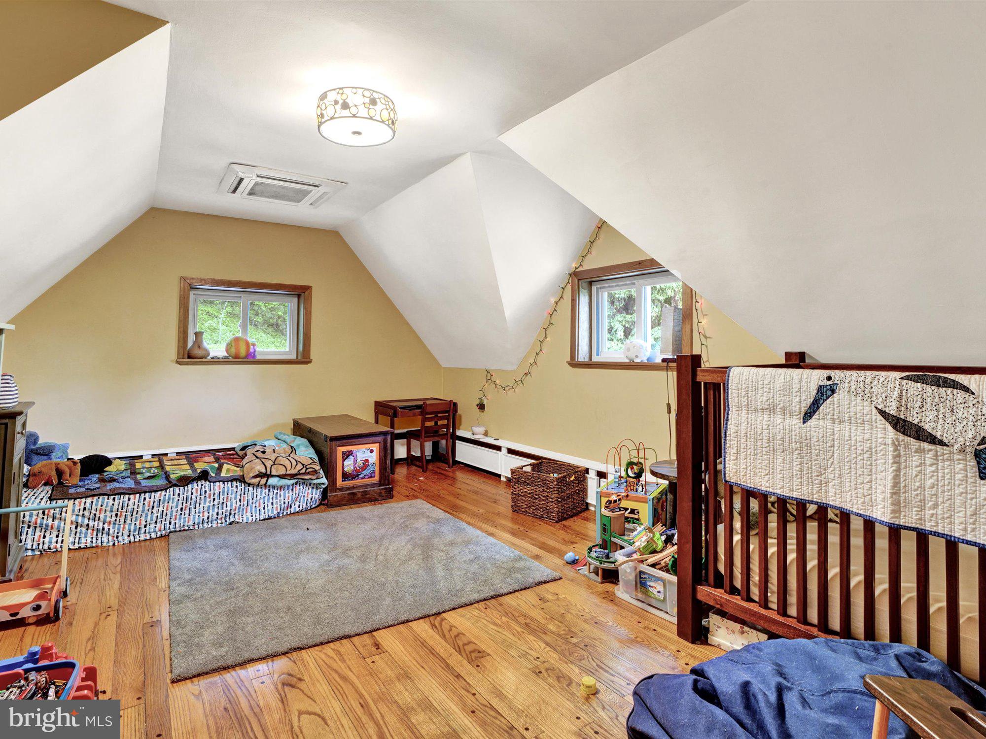 663 Point Road Wernersville, PA 19565 - Photo 15 of 31 Gallery Image 15