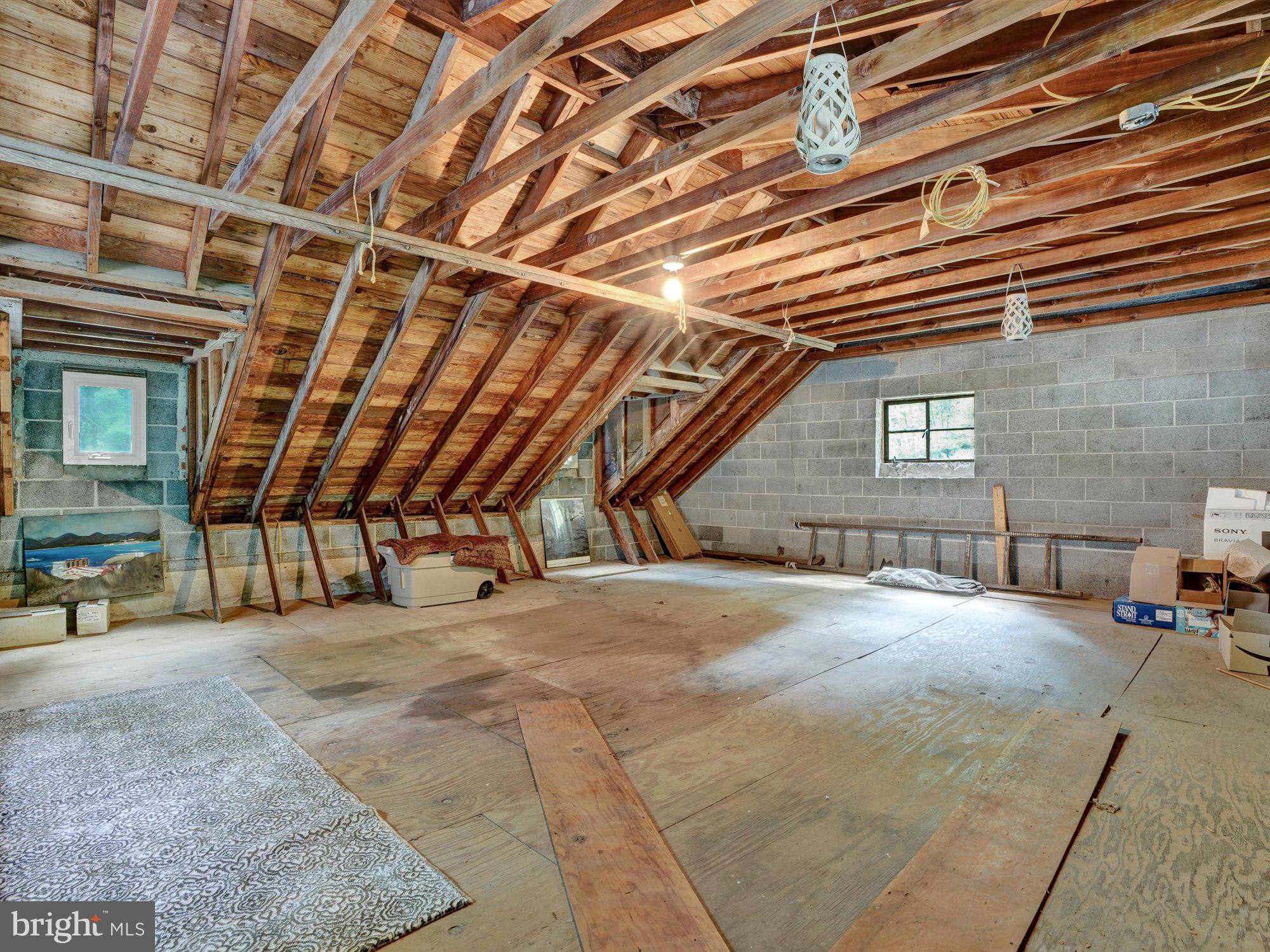 663 Point Road Wernersville, PA 19565 - Photo 28 of 31 Gallery Image 28