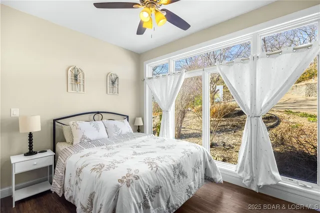 $1,150,000 | 820 Palisades Drive, Four Seasons, MO 65049