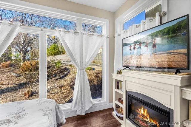 $1,150,000 | 820 Palisades Drive, Four Seasons, MO 65049