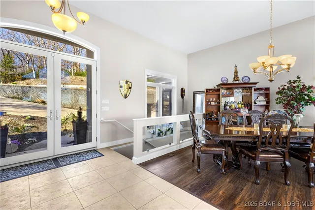 $1,150,000 | 820 Palisades Drive, Four Seasons, MO 65049