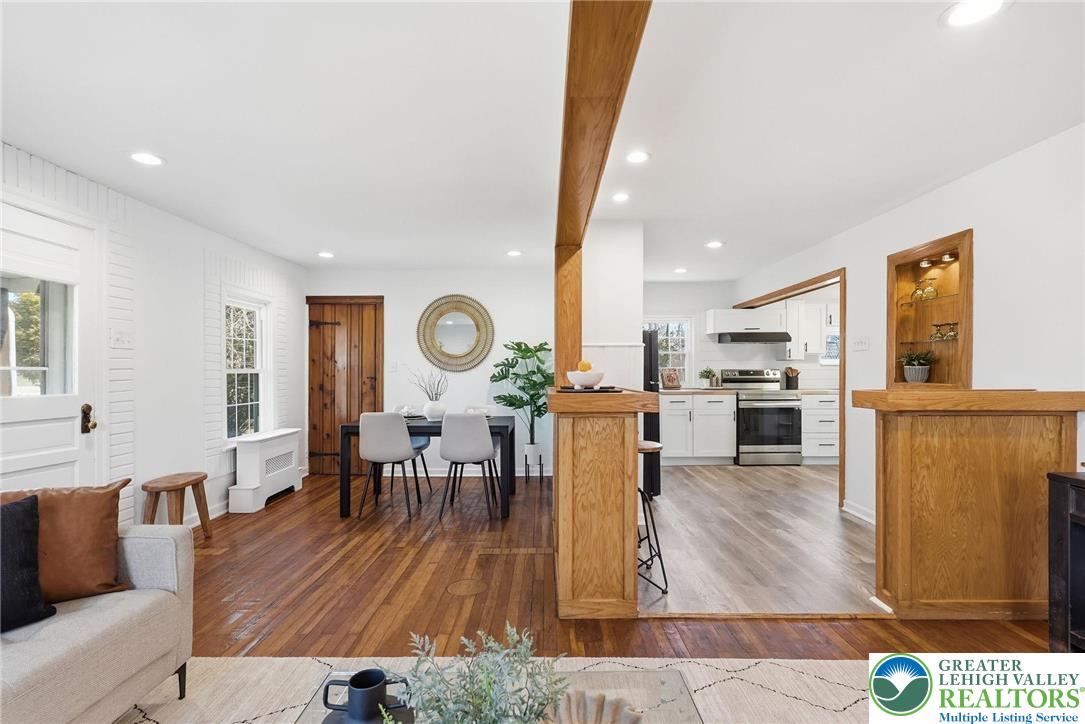 292 Walter Road Chalfont, PA 18914 - Photo 8 of 35 a living room with furniture and kitchen view