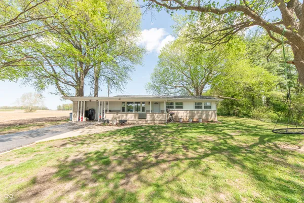$260,000 | 7930 East 25th Street, Columbus, IN 47203
