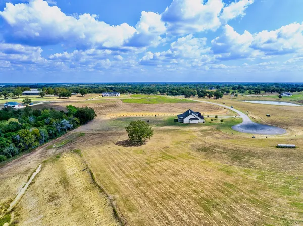 $915,000 | 10343 Sunny Mdw Drive, Chappell Hill, TX 77426