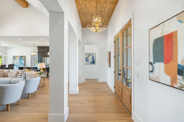 $915,000 | 10343 Sunny Mdw Drive, Chappell Hill, TX 77426