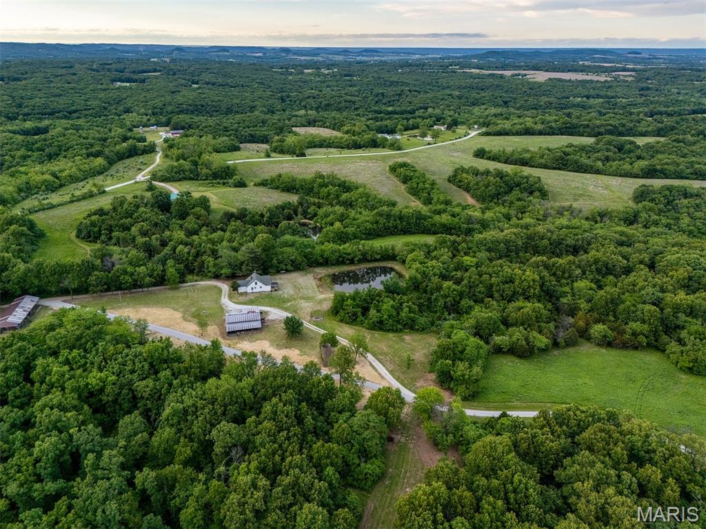 1144 Tickridge Road Silex, MO 63377 - Photo 22 of 37