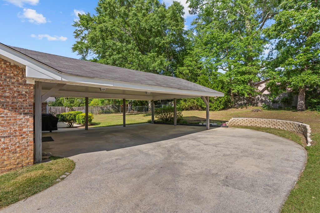 1317 Cambridge Road Dothan, AL 36305 - Photo 25 of 29