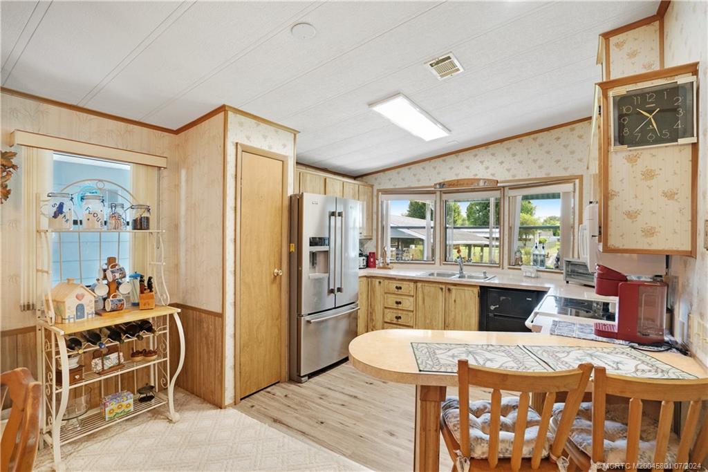 1241 Chobee Loop Okeechobee, FL 34974 - Photo 27 of 41 Gallery Image 27