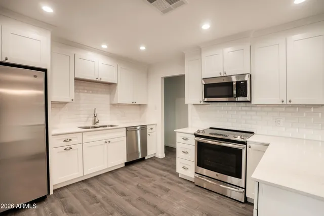 $625,000 | 2226 East Devonshire Avenue, Phoenix, AZ 85016