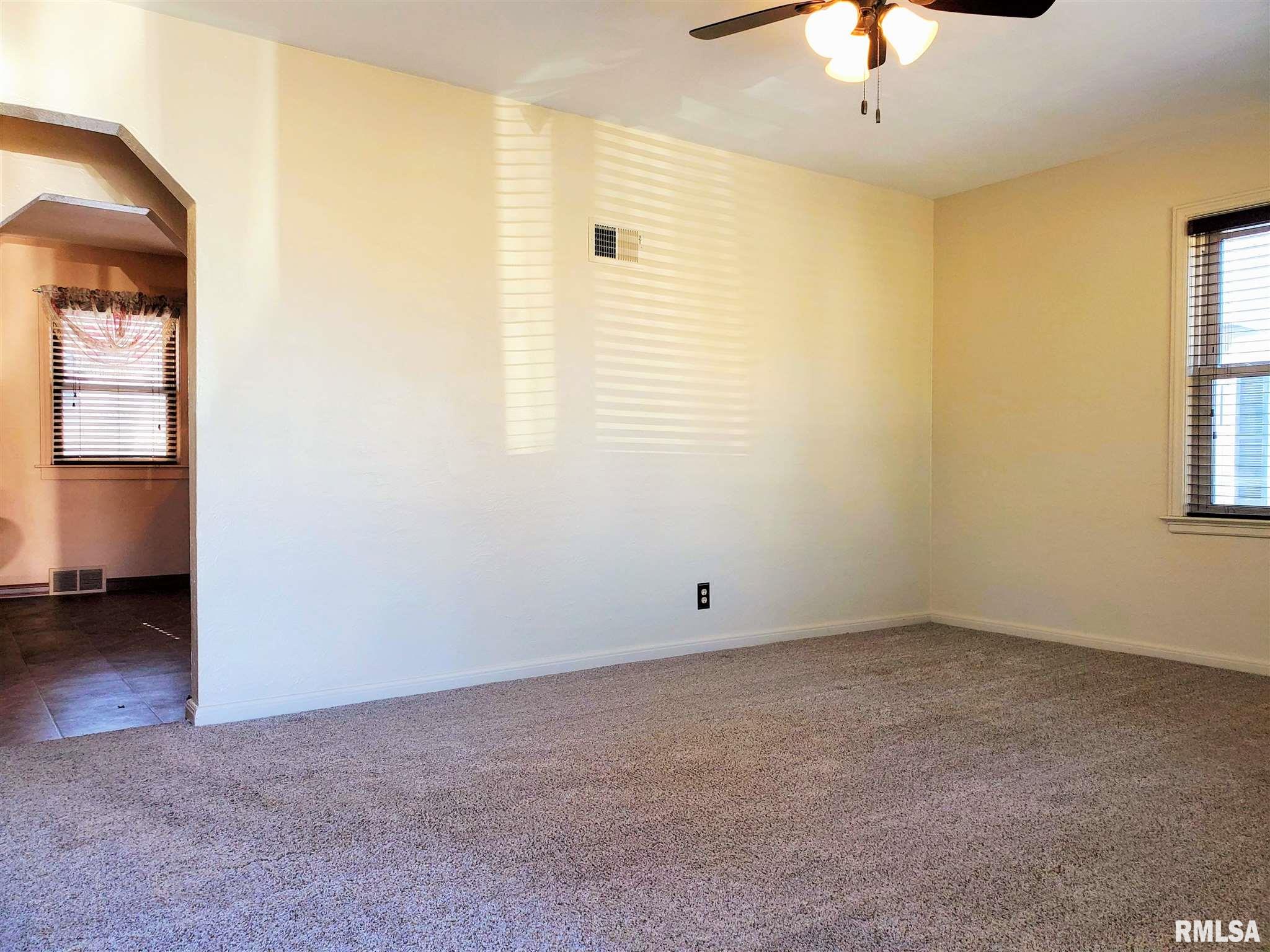 1510 Tennell Road Pekin, IL 61554 - Photo 4 of 14 Gallery Image 4