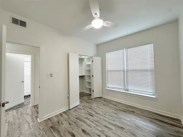 $1,500 | 1201 Grove Boulevard, Unit 1701, Austin, TX 78741