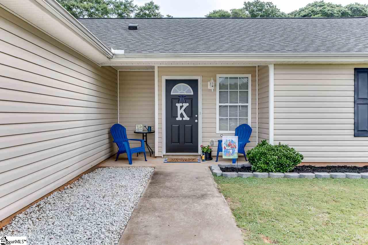 211 Turkey Trot Road Williamston, SC 29697 - Photo 3 of 30
