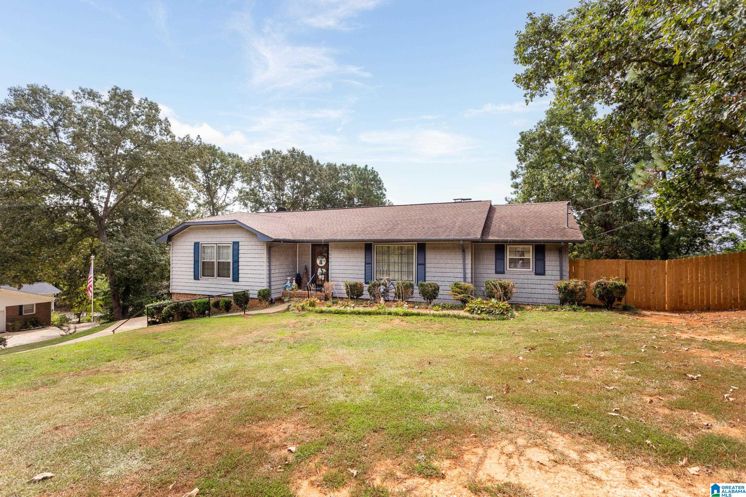 1205 Mountainbrook Road Oxford, AL 36203 - Photo 3 of 48